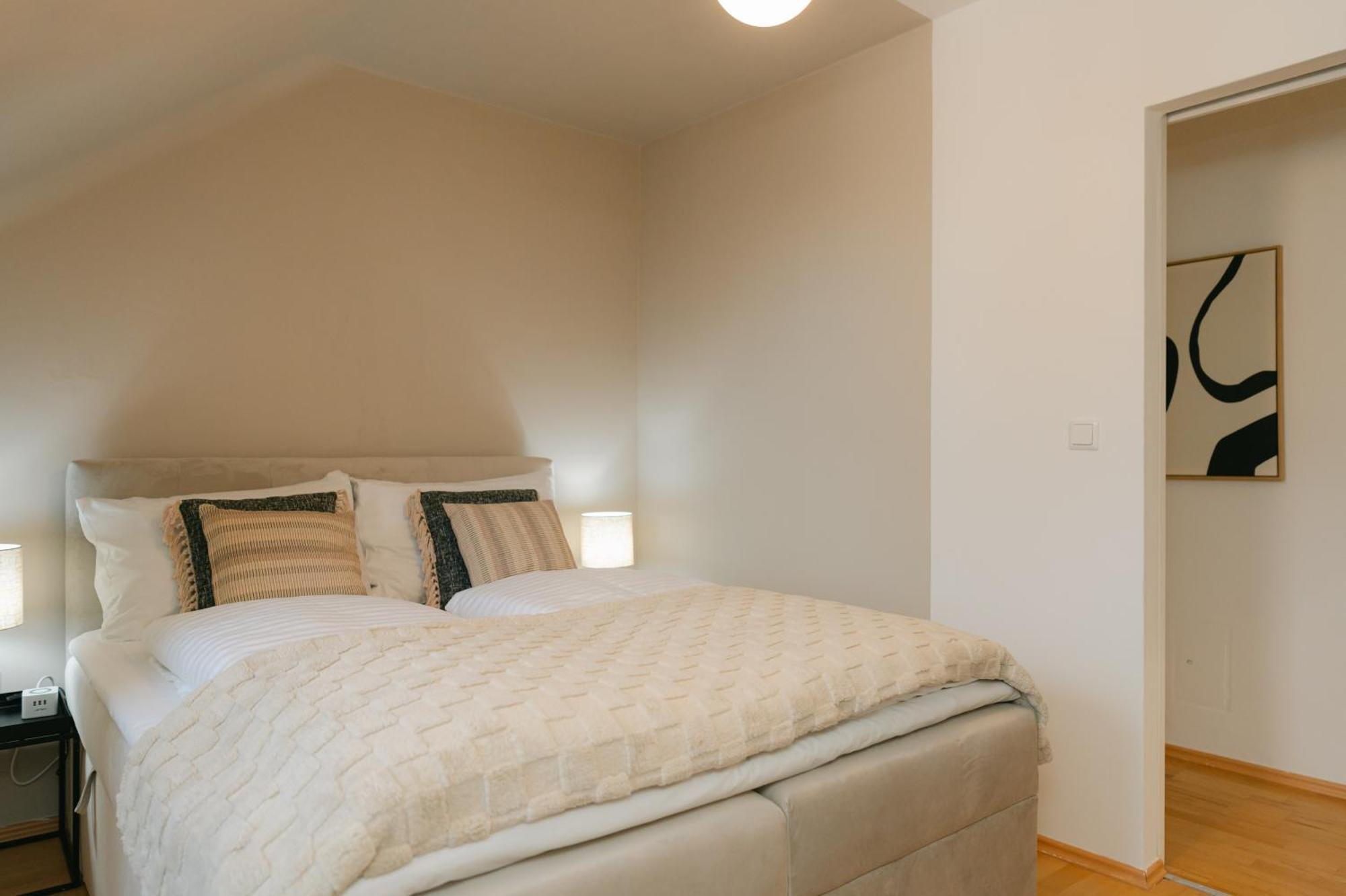Apartamento Comfy For 4-6, 5 Min To Center, No Lift Currently Viena